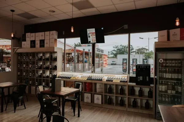 Cava de Autor Vinoteca & Winebar