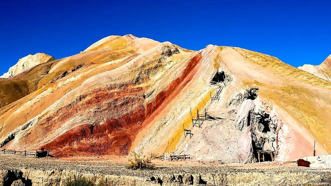 Mirador astronomico - camino a Cerro Siete Colores